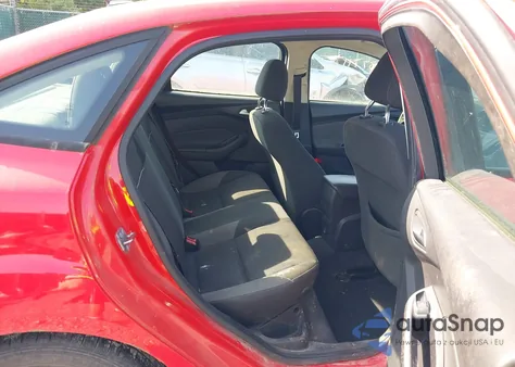 2012 Ford Focus Se z USA, uszkodzony, nr VIN 1FAHP3F28CL214235